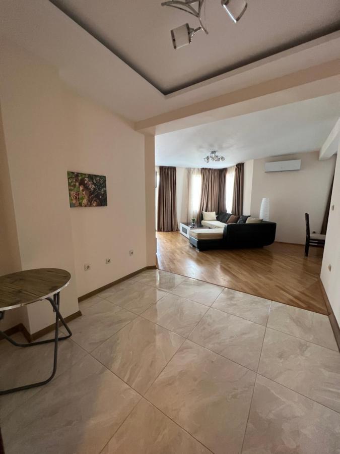 Chaika Sea Apartment Warna Exterior foto